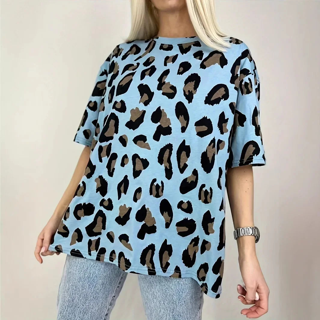 Leopard Print 3D Printed Short Sleeve Casual T-Shirt Unisex Lightweight Polyester Crew Neck Top for Men And Women